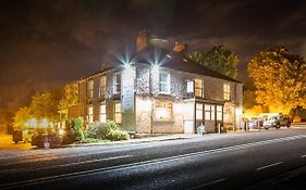 Darlington Arms By The Airport - Free Parking - Bar & Food